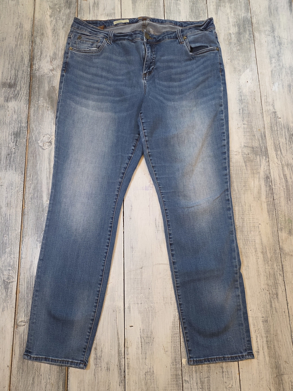 Kut from the Kloth Women's Faded Blue Boyfriend Jeans sz 16W